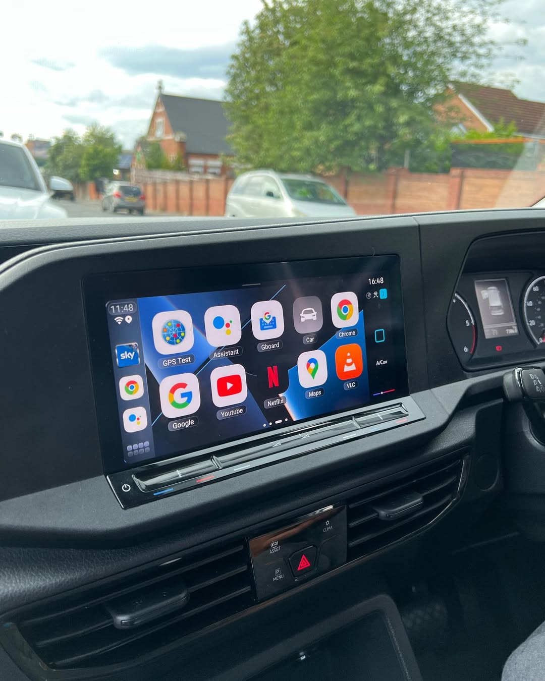 YouTube och Netflix AI-box för Volkswagen