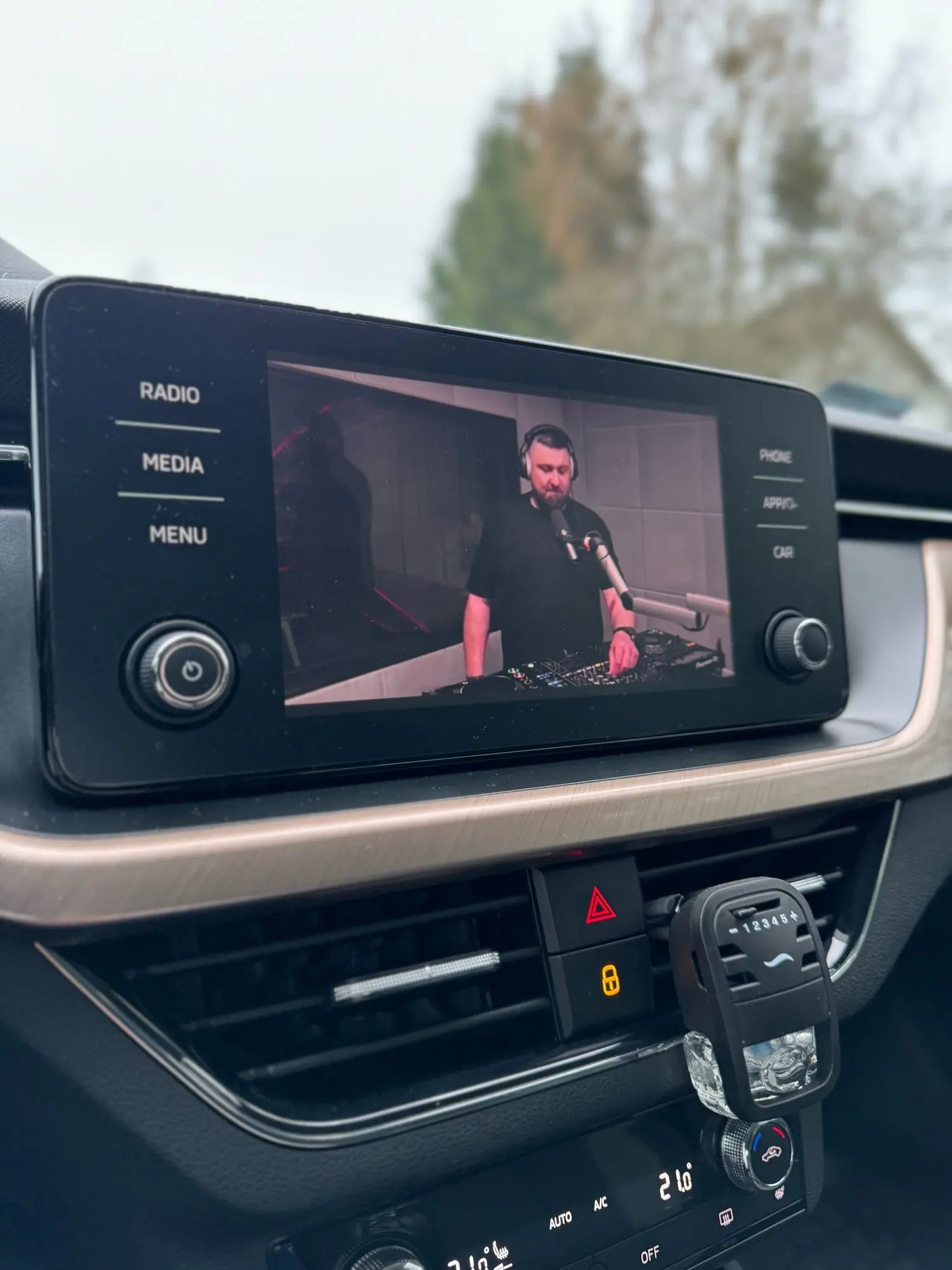 Youtube &amp; Netflix AI-Box för Skoda