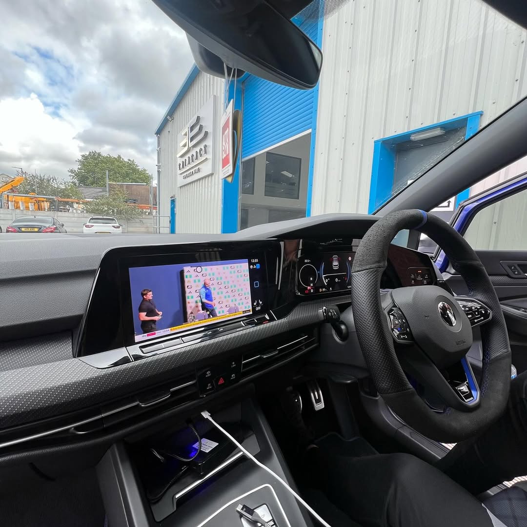 YouTube och Netflix AI-box för Volkswagen