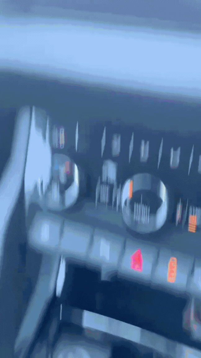 YouTube och Netflix AI-box för SEAT