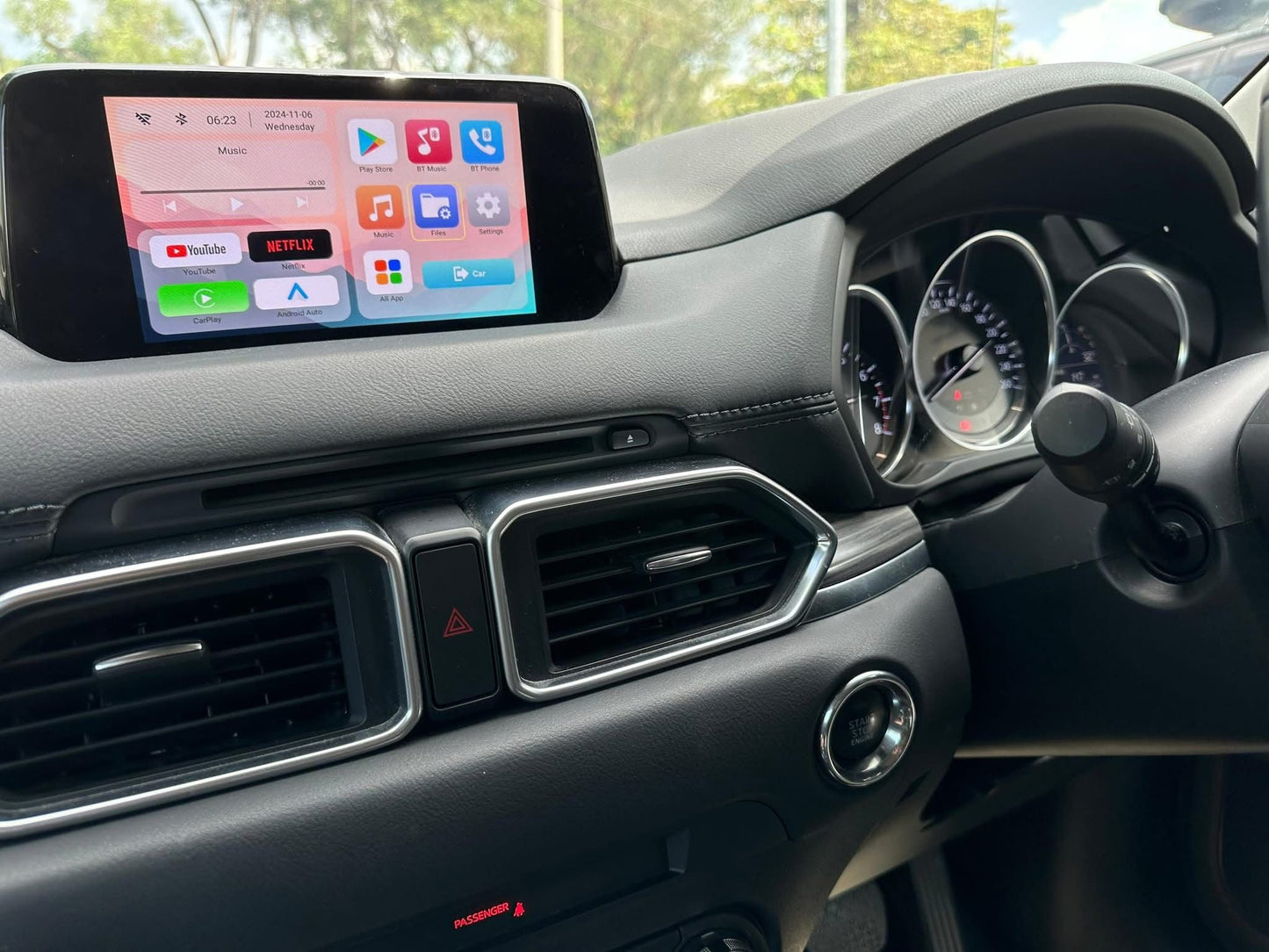 YouTube och Netflix AI-box för Mazda